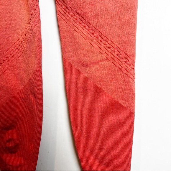 Women’s Leggings Heavyweight Ribbed Textured Peach - Sz. M - Picture 5 of 5